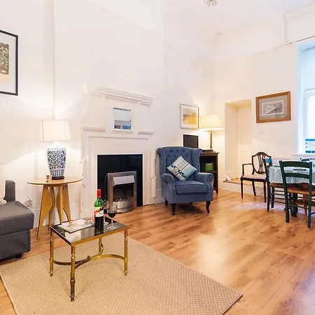 The Chelsea Embankment Apartment Ec